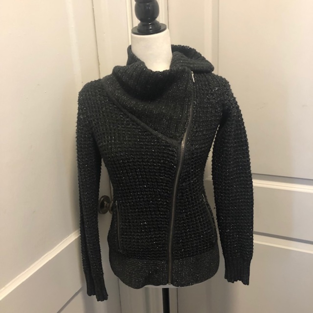 Fenn Wright Manson stunning sweater size small